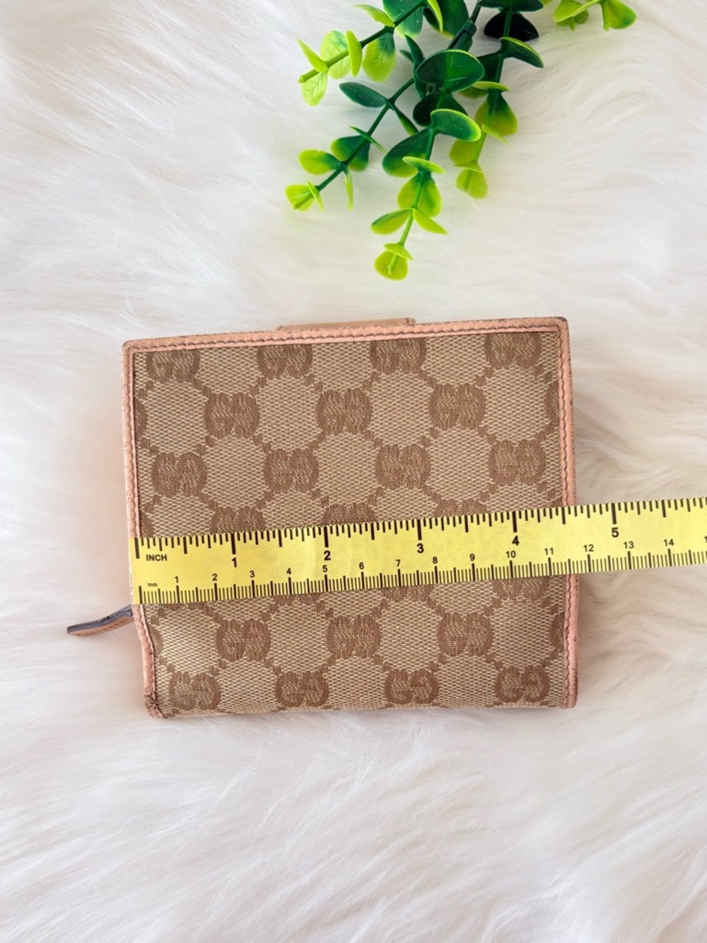 Gucci Beige and Pink Monogram Bifold Wallet with Gold Hardware - Picture 15 of 16